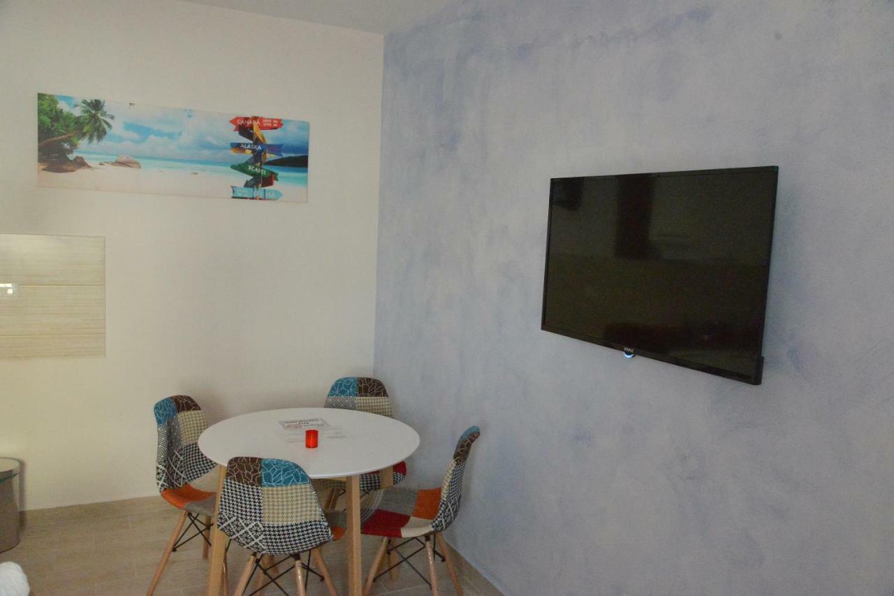 Helada Apartments 蒂瓦特 外观 照片