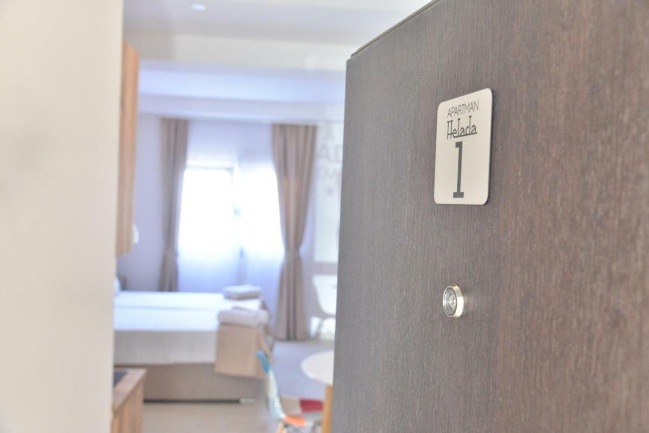 Helada Apartments 蒂瓦特 外观 照片